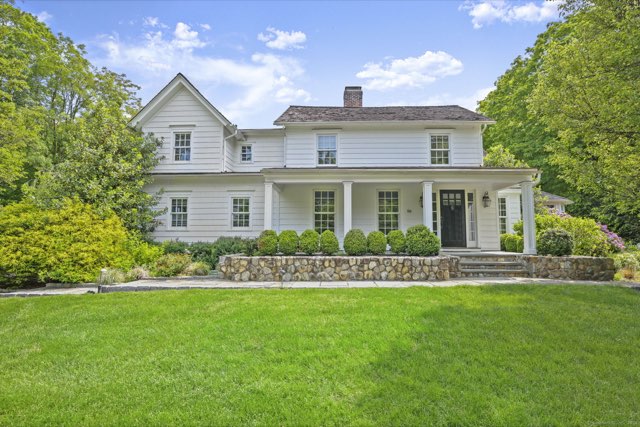 66 North Avenue, Westport