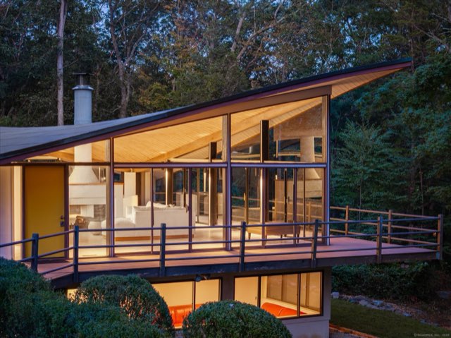 44 Benedict Hill Road, New Canaan
