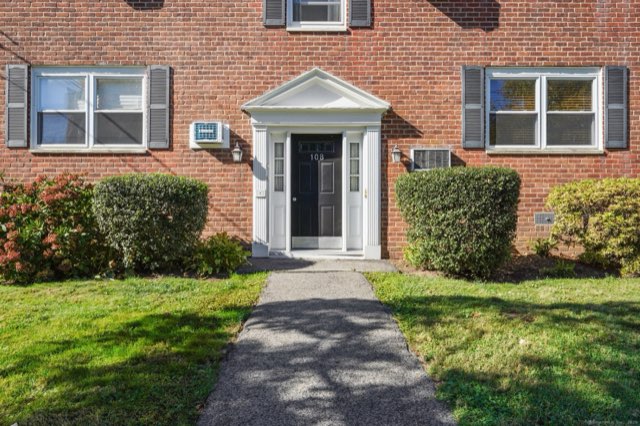 108 Strawberry Hill Avenue, Stamford