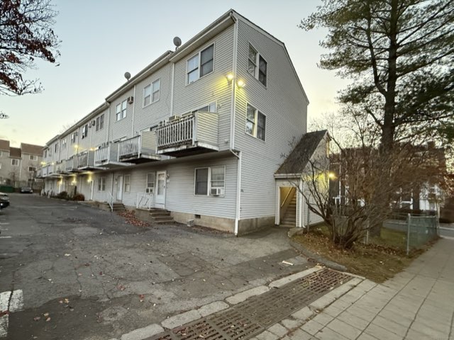 186 Stillwater Avenue, Stamford