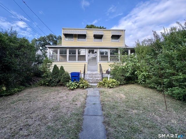12 Devon Avenue, Norwalk