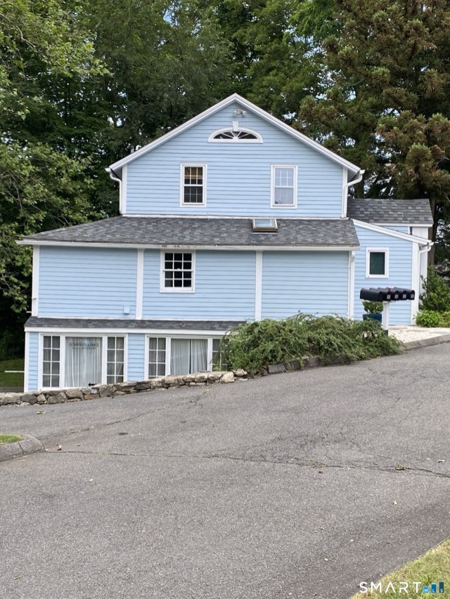 6 East Main Street, Westport