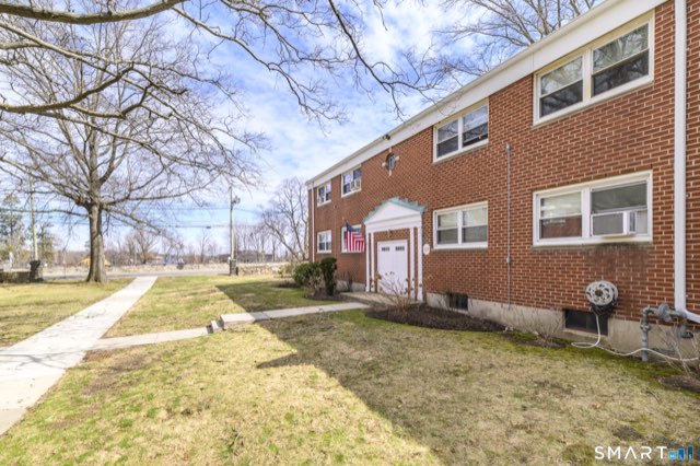22 Courtland Avenue, Stamford
