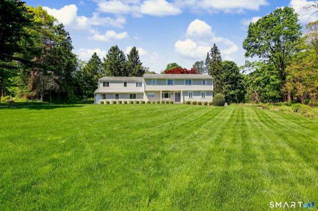 40 Shadow Lane, New Canaan