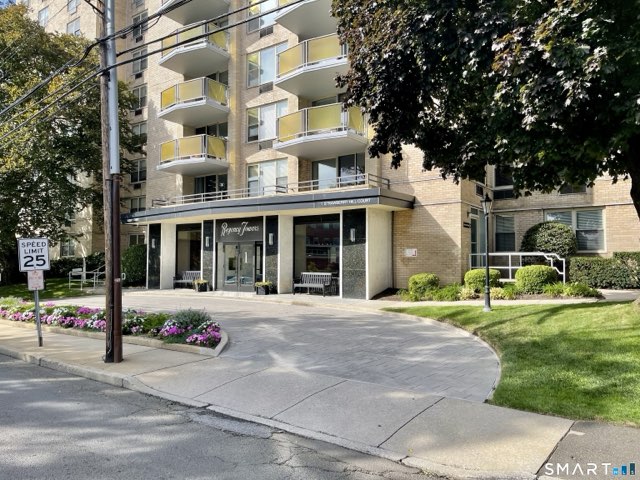 1 Strawberry Hill Court, Stamford