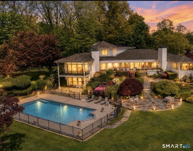7 Sasqua Road, Norwalk
