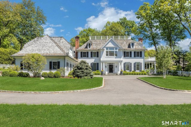 38 Three Wells Lane, Darien