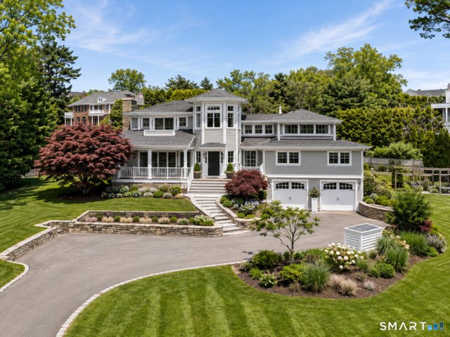9 Bluewater Hill, Westport