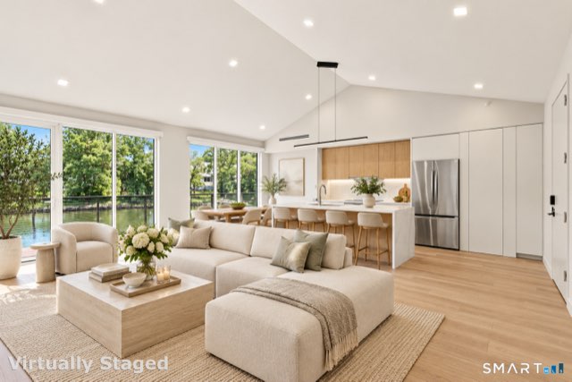253 Riverside Avenue, Westport