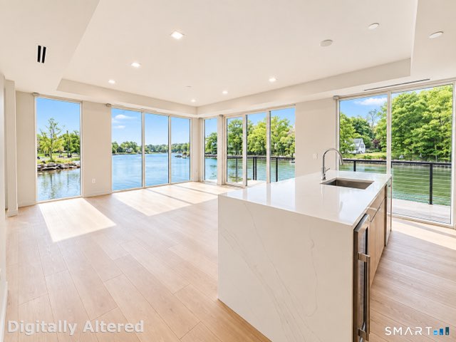 251 Riverside Avenue, Westport