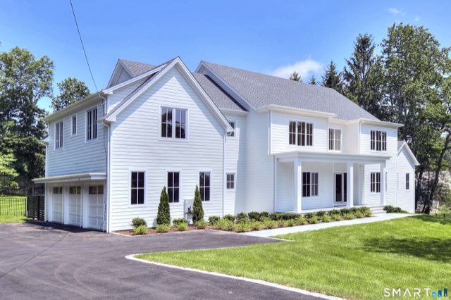 4 Sycamore Drive, Westport