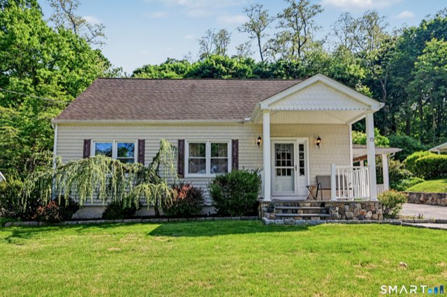 73 High Clear Drive, Stamford