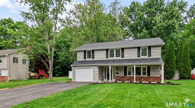 44 Barmore Drive West, Stamford