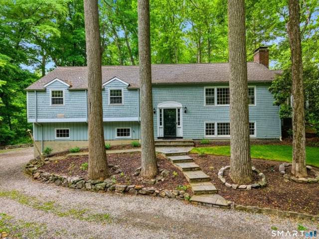 30 Bittersweet Trail, Wilton