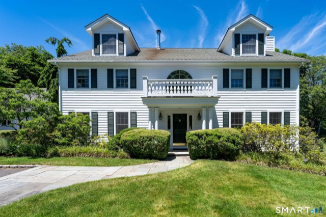 5 Willow Run Road, Greenwich