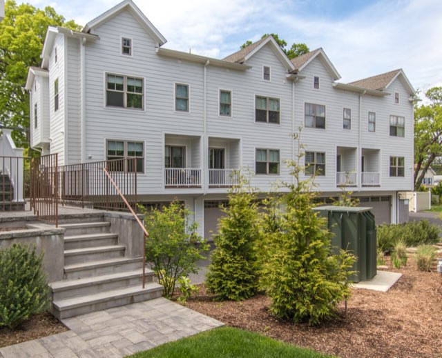 1 Howard Avenue, Norwalk