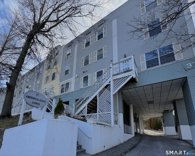 37 Greenwich Avenue, Stamford