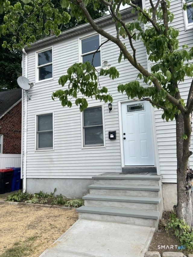 16 Harriet Street, Norwalk