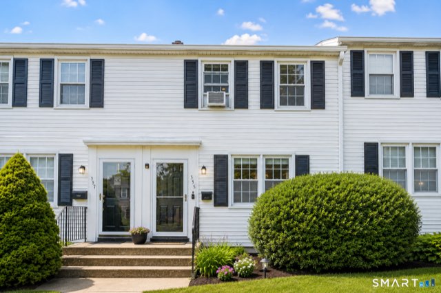 355 Sylvan Knoll, Stamford