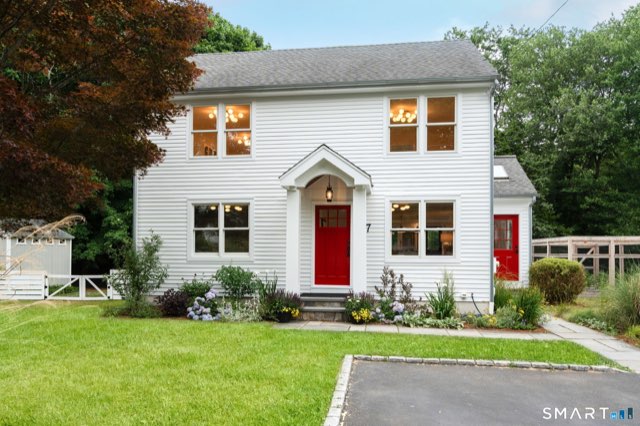 7 High Gate Road, Westport