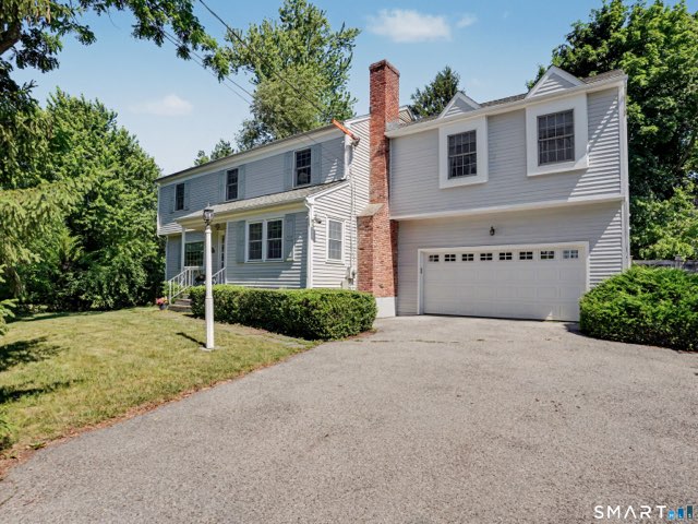2435 Boston Post Road, Darien
