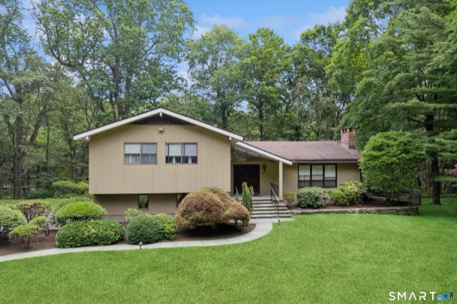 212 West Norwalk Road, Norwalk