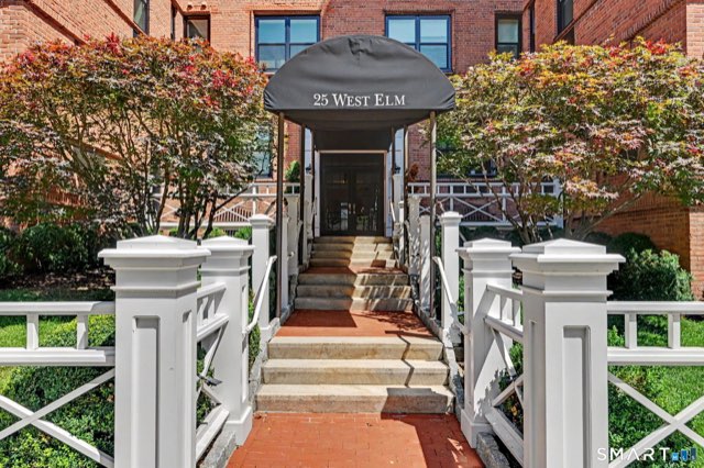 25 West Elm Street, Greenwich