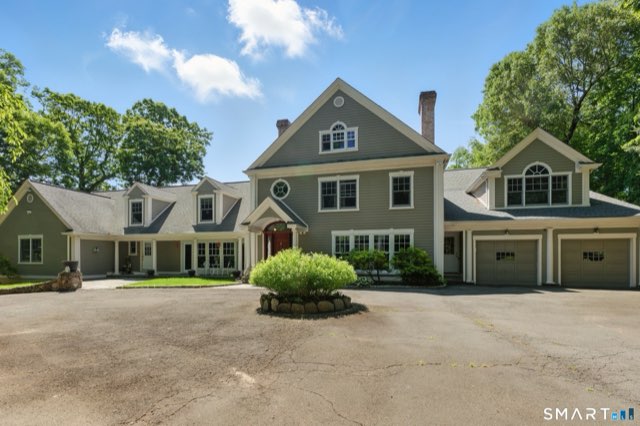 91 Dogwood Lane, Stamford