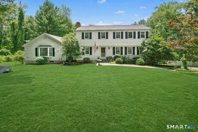 47 Pine Ridge Road, Wilton