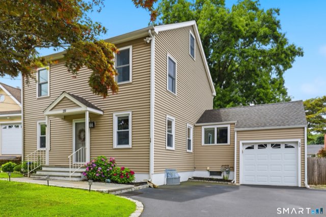 39 Scribner Avenue, Norwalk
