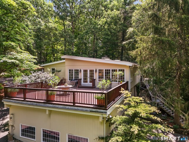 58 Arrow Head Drive, Stamford