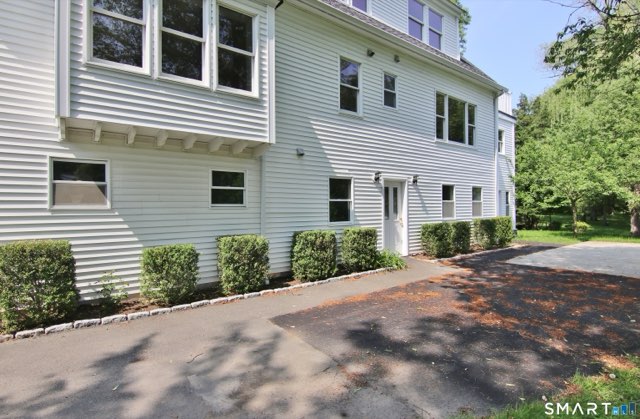 821 Long Ridge Road, Stamford