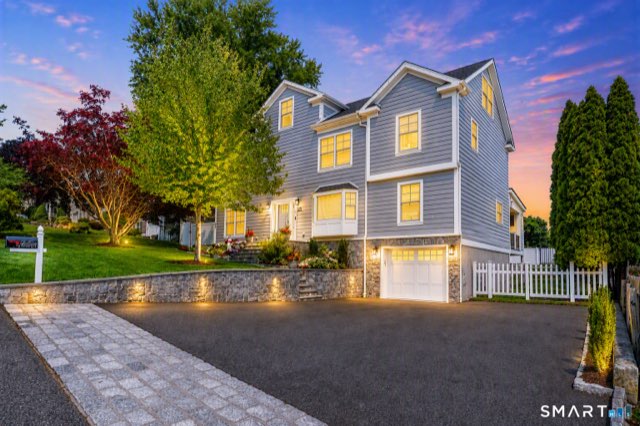 43 Burdsall Drive, Greenwich