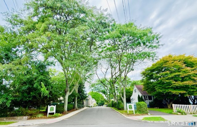 168 Belltown Road, Stamford