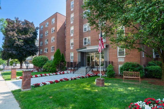 39 Glenbrook Road, Stamford