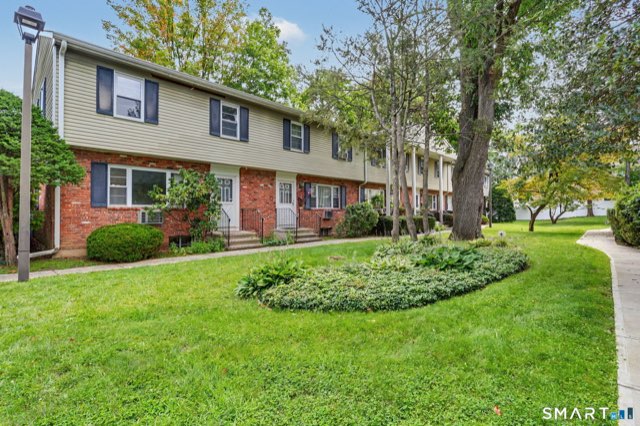 73 Maple Tree Avenue, Stamford
