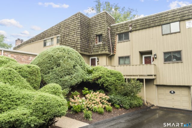 186 Gillies Lane, Norwalk