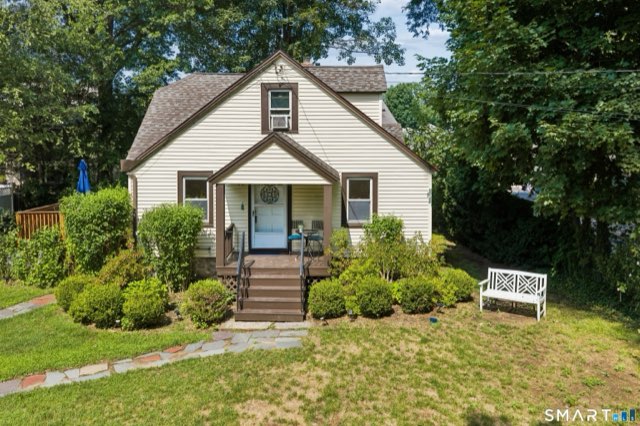164 Belltown Road, Stamford