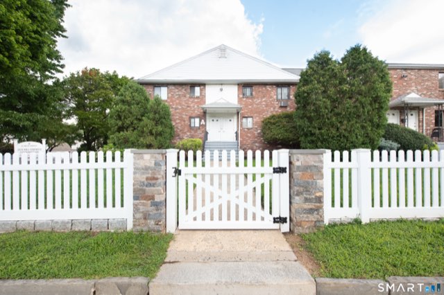 10 Arch Street, Norwalk