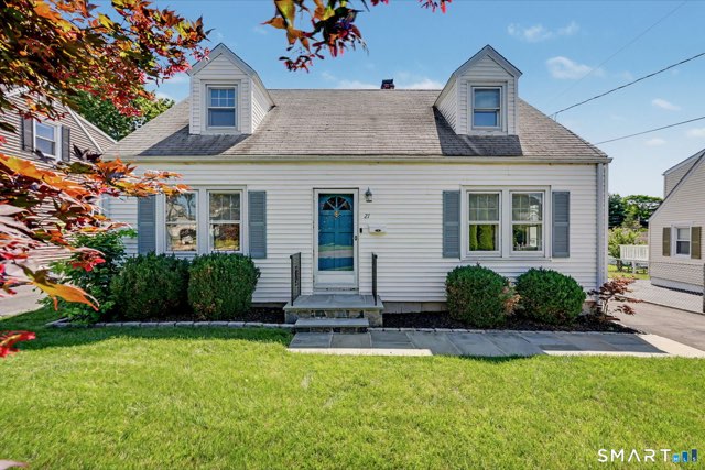 21 Victory Court, Norwalk