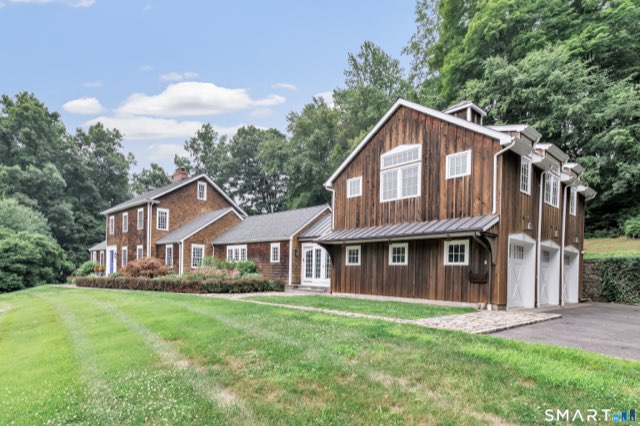 215 Cross Ridge Road, New Canaan