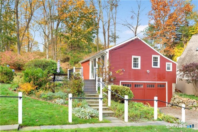 1C Ridgewood Lane, Westport