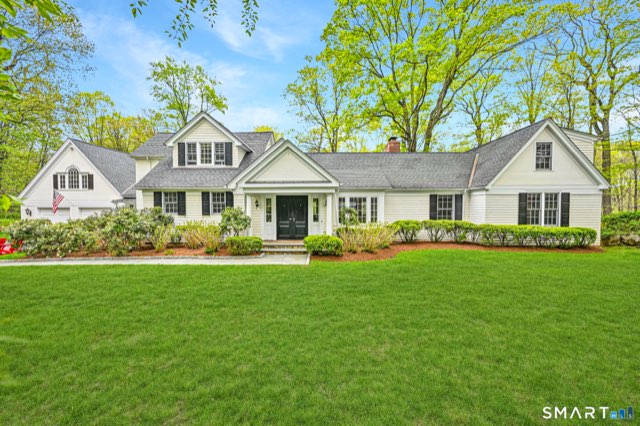 758 Smith Ridge Road, New Canaan