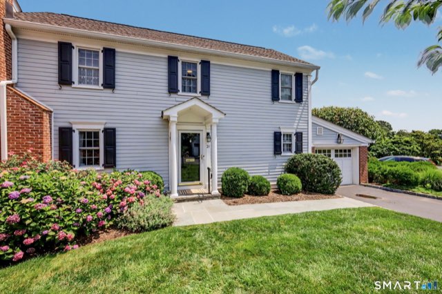 123 Richmond Hill Road, New Canaan