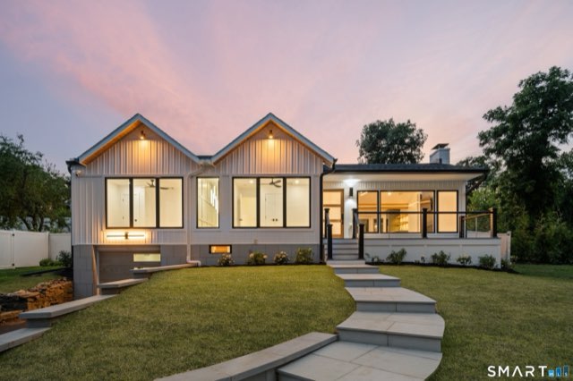 2 Drumlin Road, Westport
