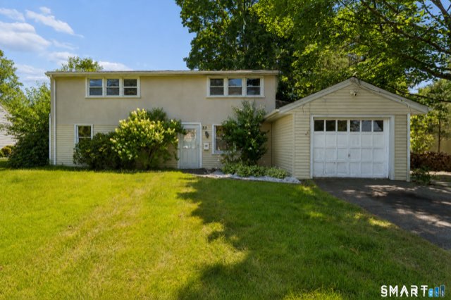 33 Assisi Way, Norwalk