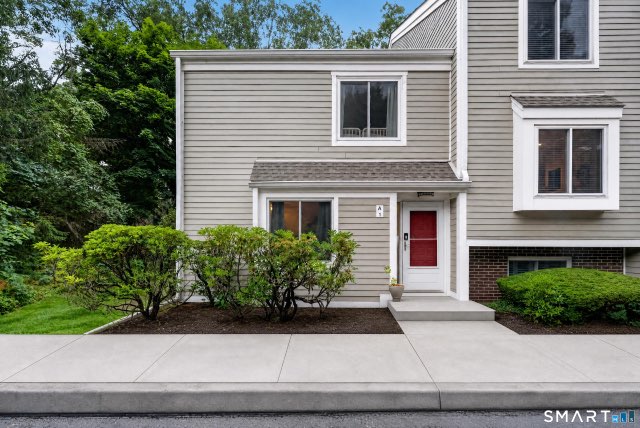 71 Aiken Street, Norwalk