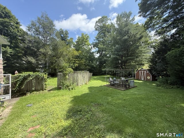 19 Down River Road, New Canaan