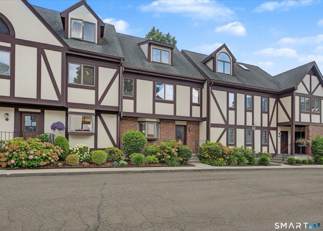 668 Glenbrook Road, Stamford