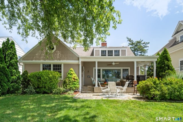 4 Seaside Place, Norwalk
